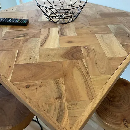 Leipziger Strasse - 3 Schlafzimmer - 4 Betten - Balkon - Gratis Stellplatz - Smarttv