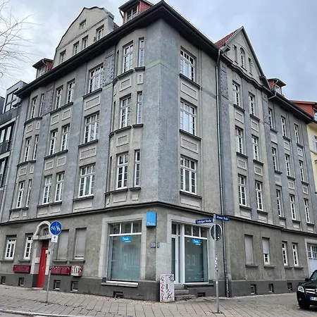 Leipziger Strasse - 3 Schlafzimmer - 4 Betten - Balkon - Gratis Stellplatz - Smarttv
