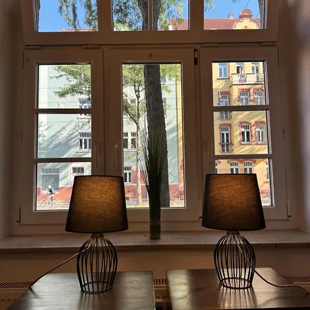 Leipziger Strasse - 3 Schlafzimmer - 4 Betten - Balkon - Gratis Stellplatz - Smarttv Apartment