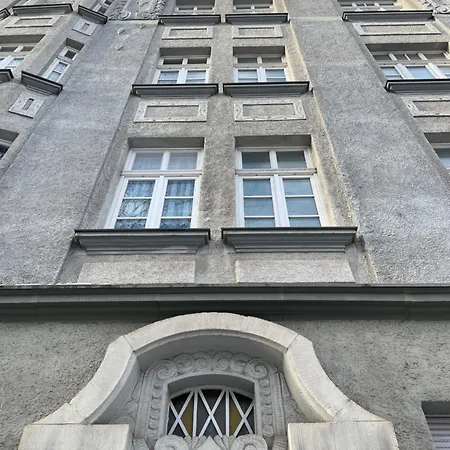 Apartment Leipziger Strasse - 3 Schlafzimmer - 4 Betten - Balkon - Gratis Stellplatz - Smarttv