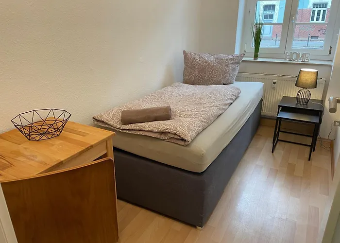 Leipziger Strasse - 3 Schlafzimmer - 4 Betten - Balkon - Gratis Stellplatz - Smarttv 아파트 *