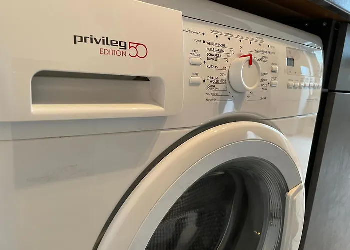 Leipziger Strasse - 3 Schlafzimmer - 4 Betten - Balkon - Gratis Stellplatz - Smarttv 아파트 *