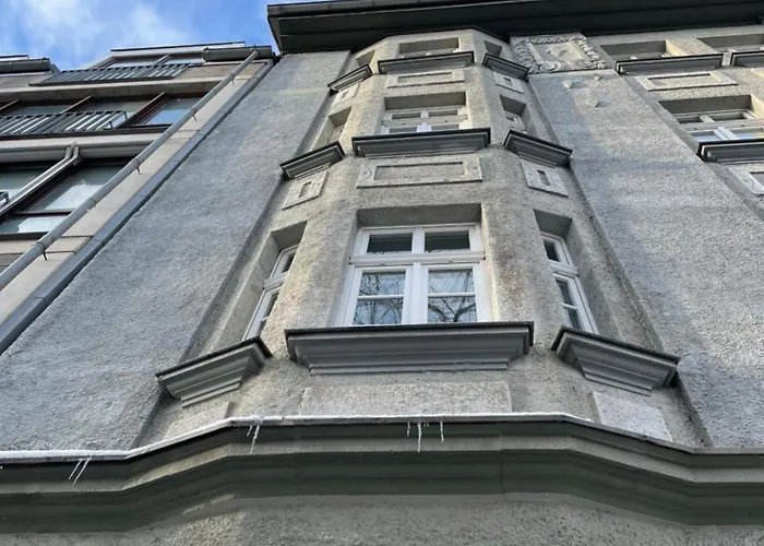 Leipziger Strasse - 3 Schlafzimmer - 4 Betten - Balkon - Gratis Stellplatz - Smarttv *